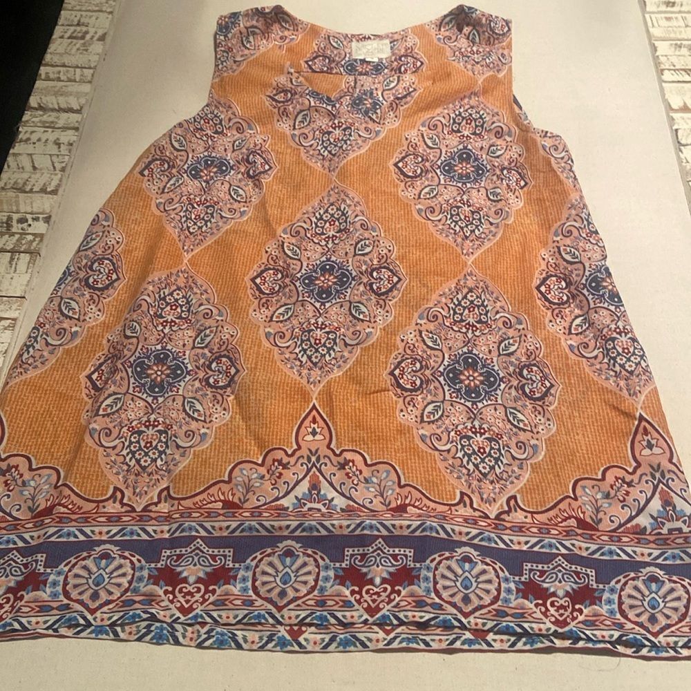 Violet + Claire sleeveless tank size Medium